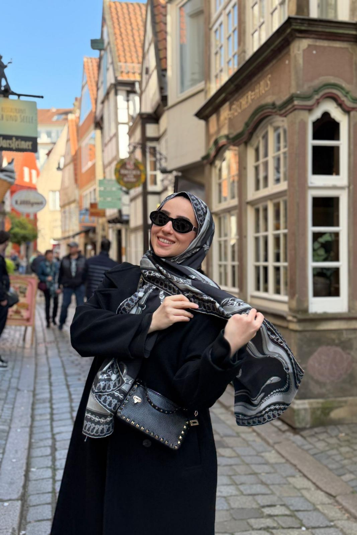 Ale Şal Black