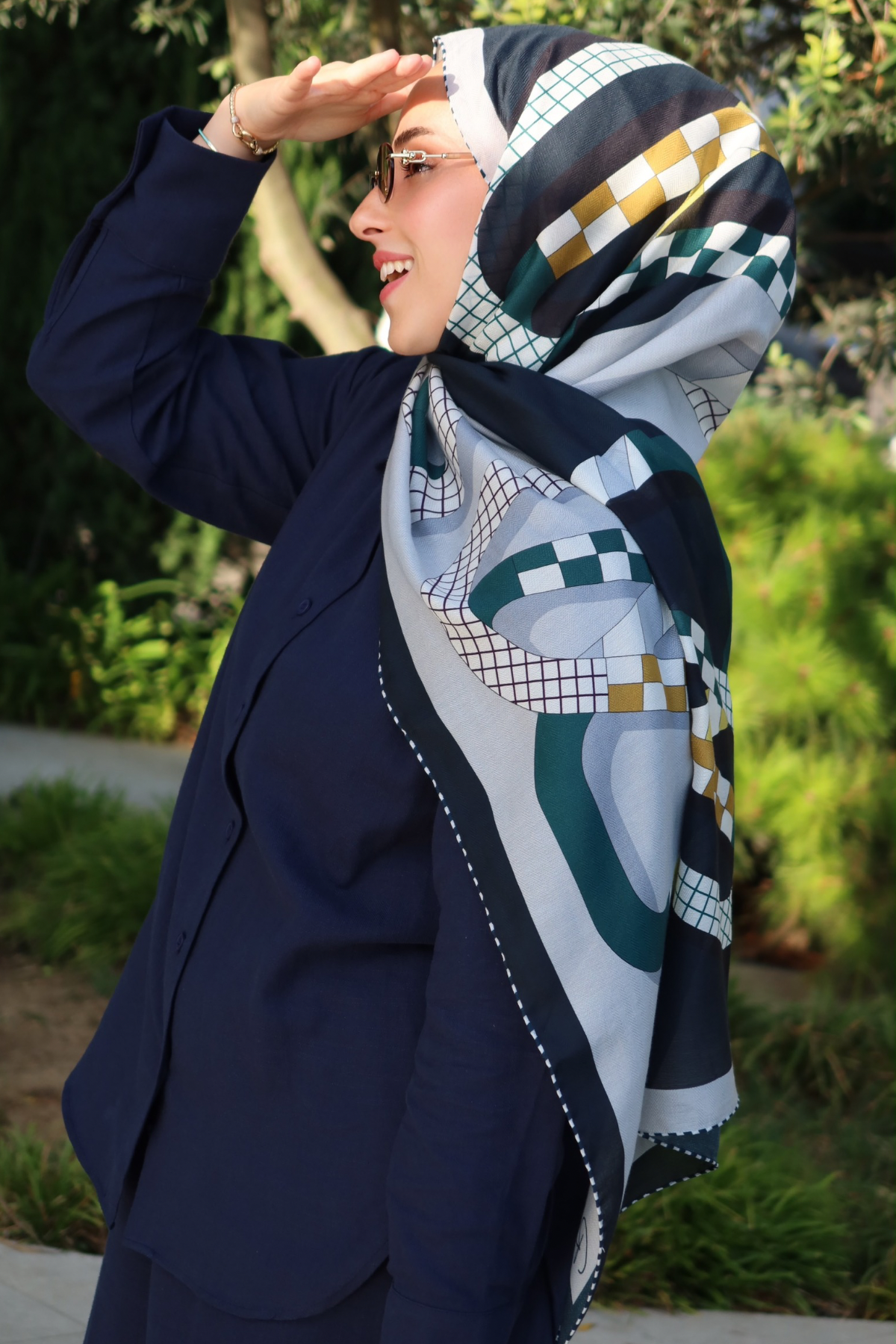 Riviera Navy