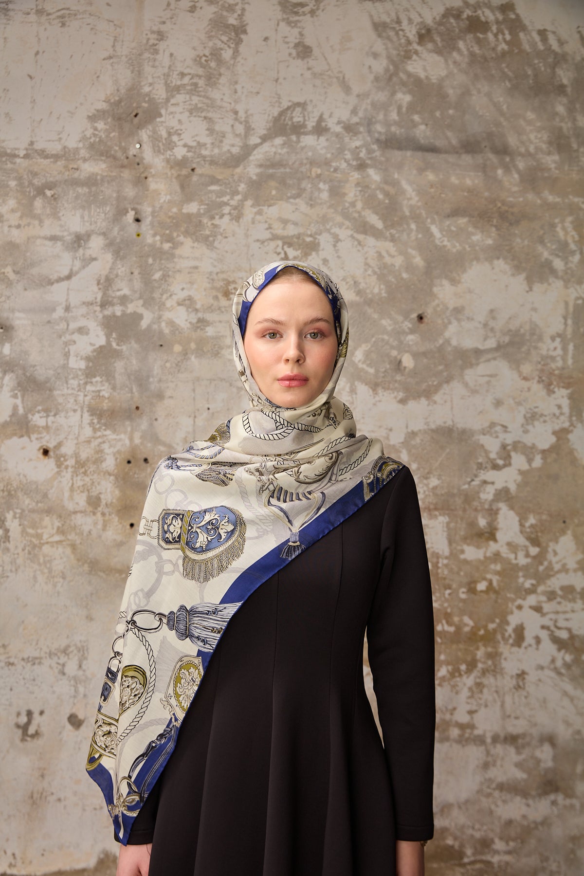 Nana Şal Lacivert / Gold / Gri