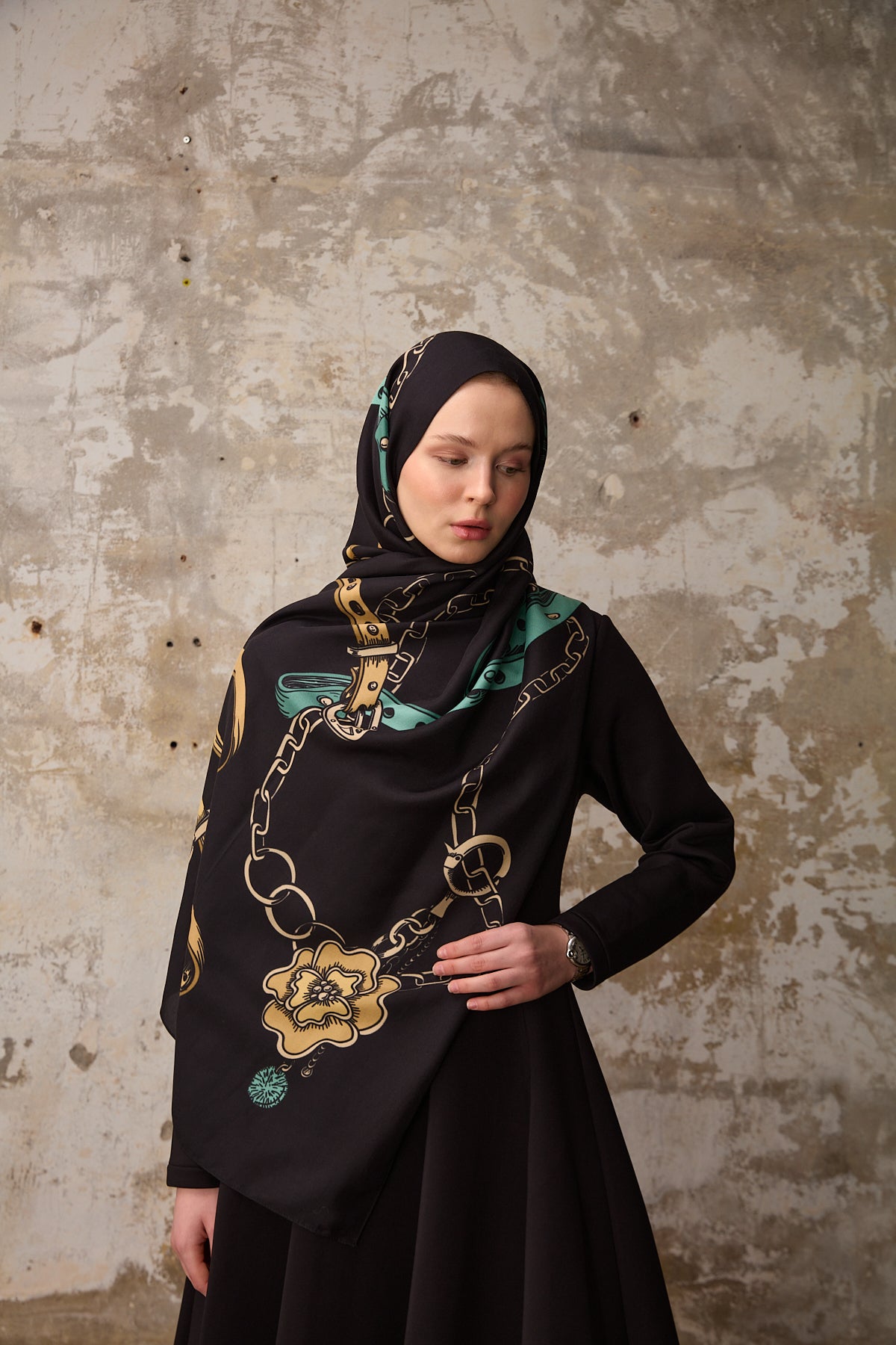Ema Châle Noir