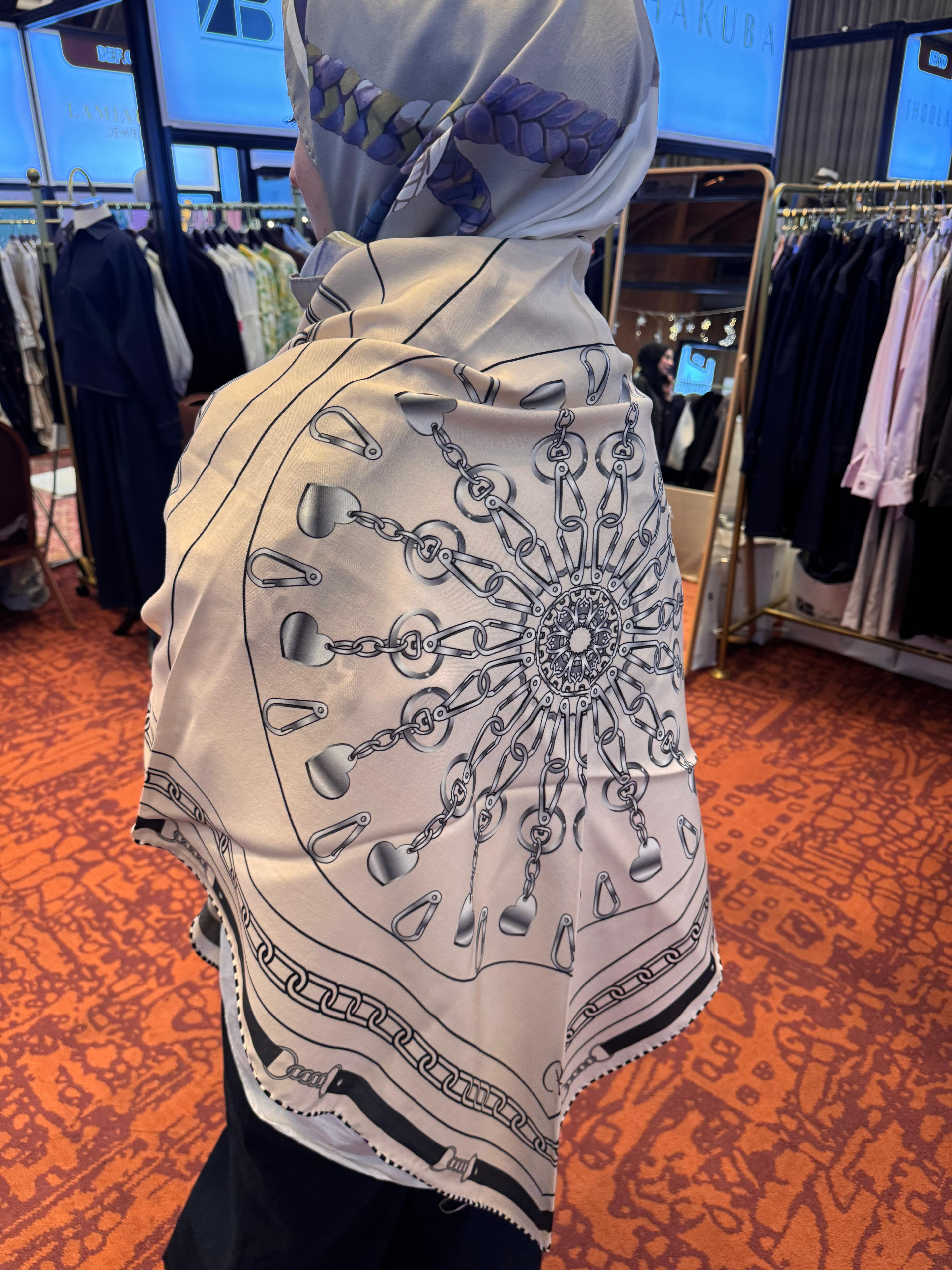 Liberty Ecru Omuz Şalı