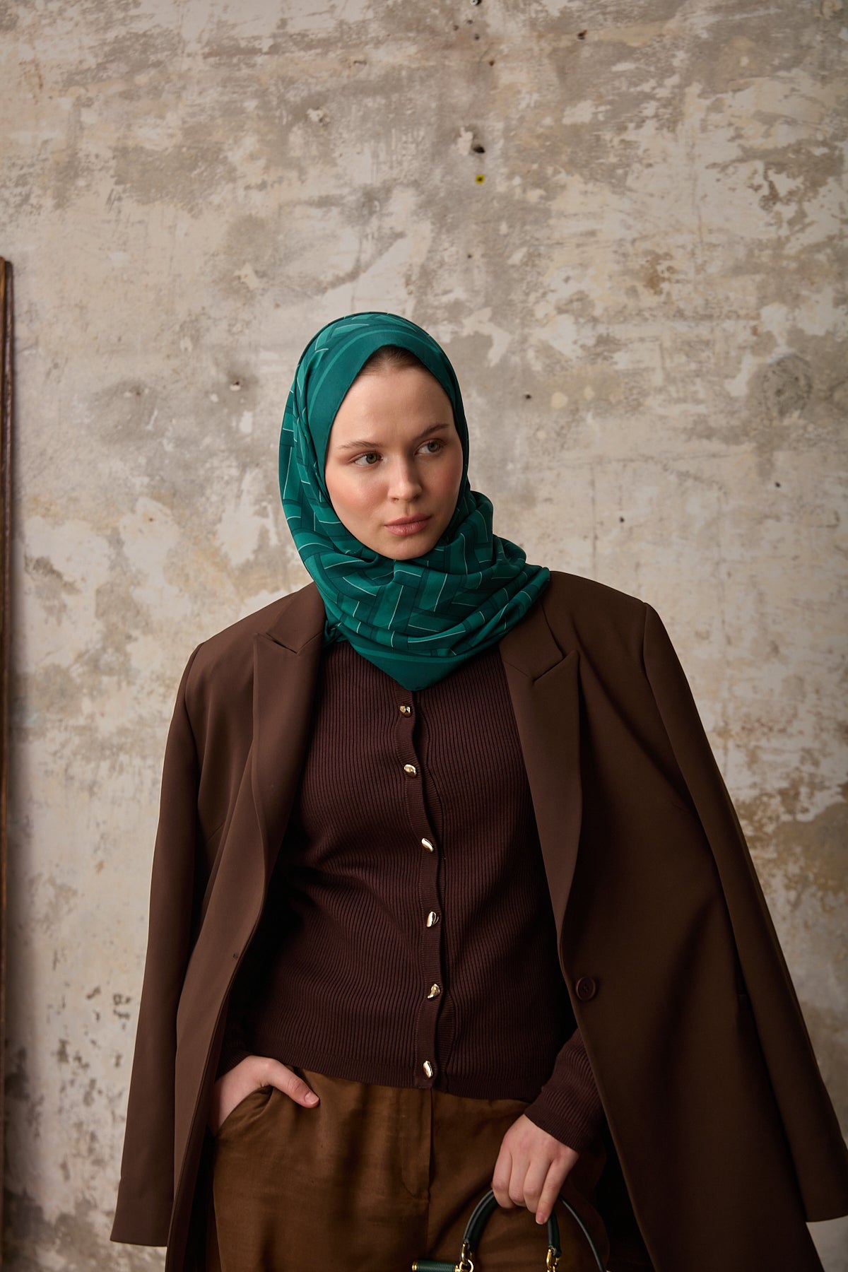 Svila Şal Zümrüt Yeşili